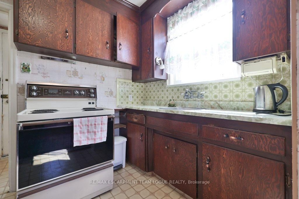 1930 Keele Street - Photo 8