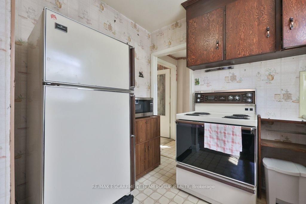 1930 Keele Street - Photo 9