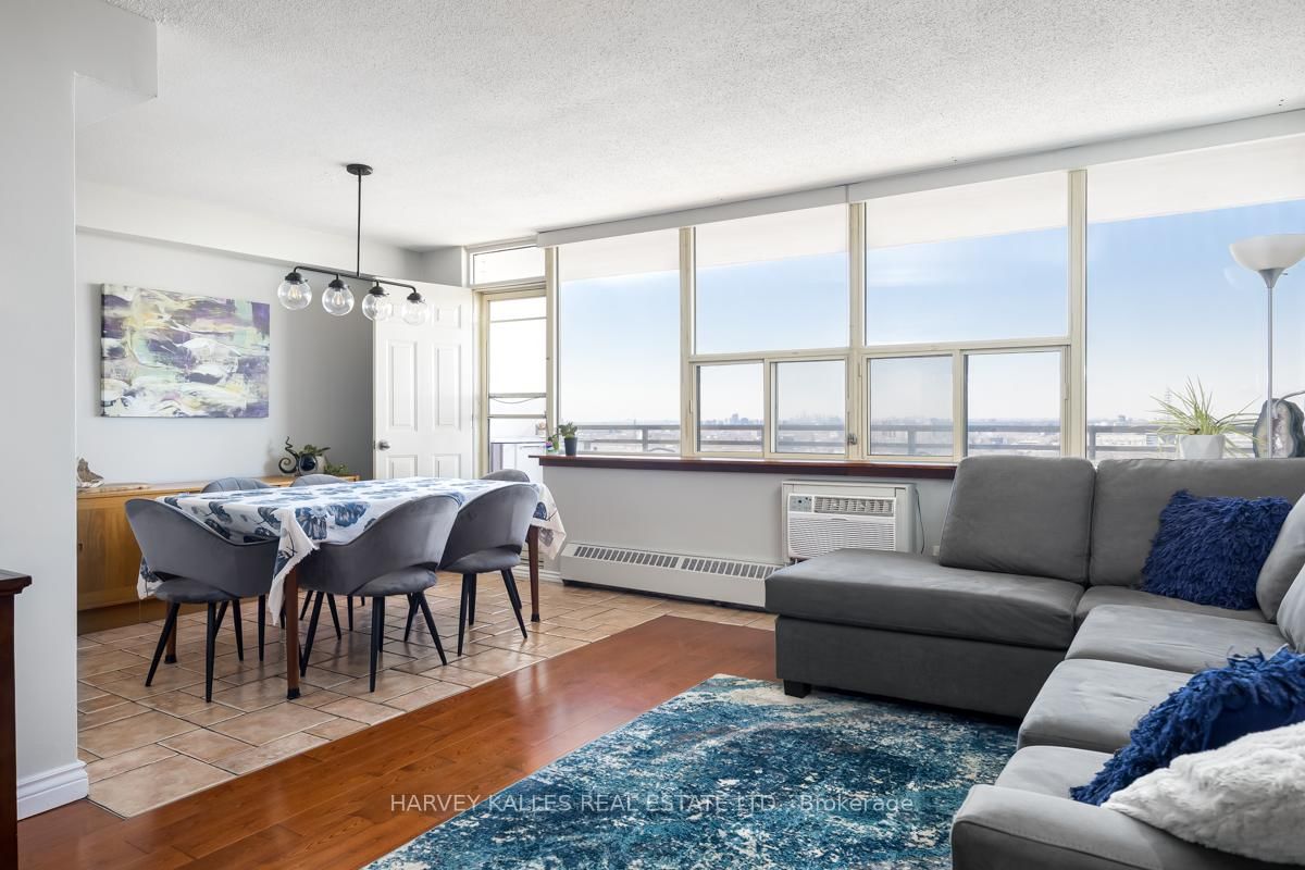155 Marlee Avenue, Unit 2002 - Photo 2