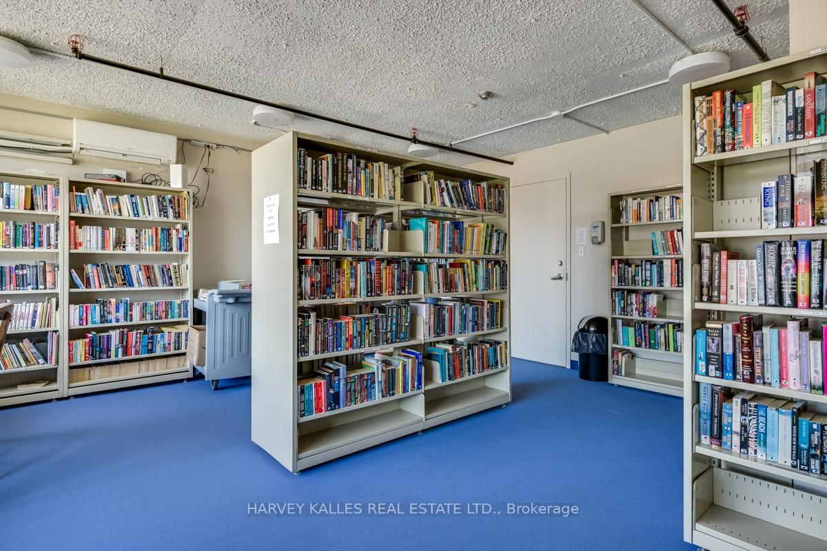 155 Marlee Avenue, Unit 2002 - Photo 27