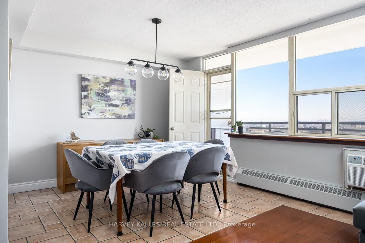 155 Marlee Avenue, Unit 2002 - Photo 6