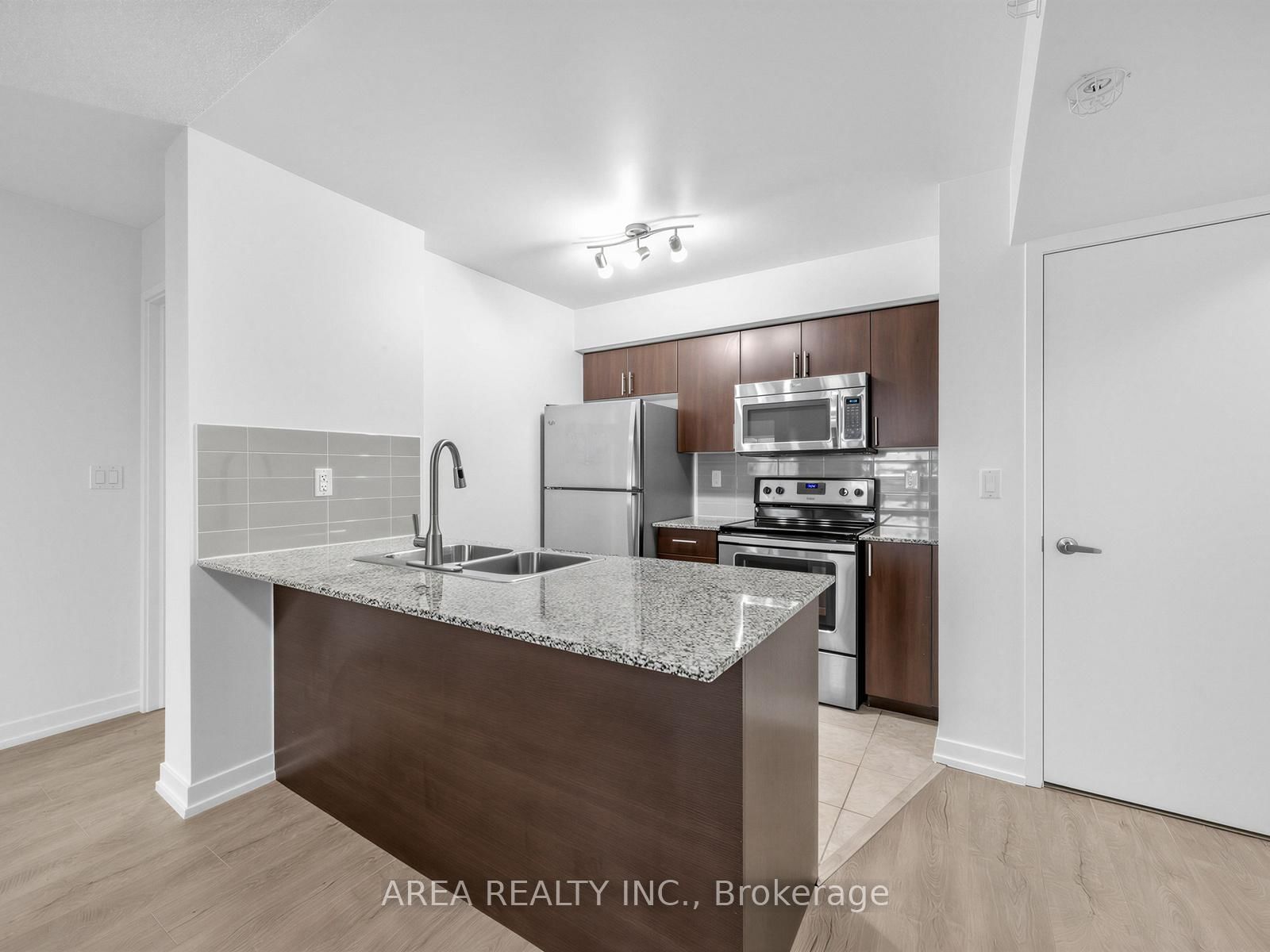 1410 Dupont Street, Unit 1410 - Photo 4