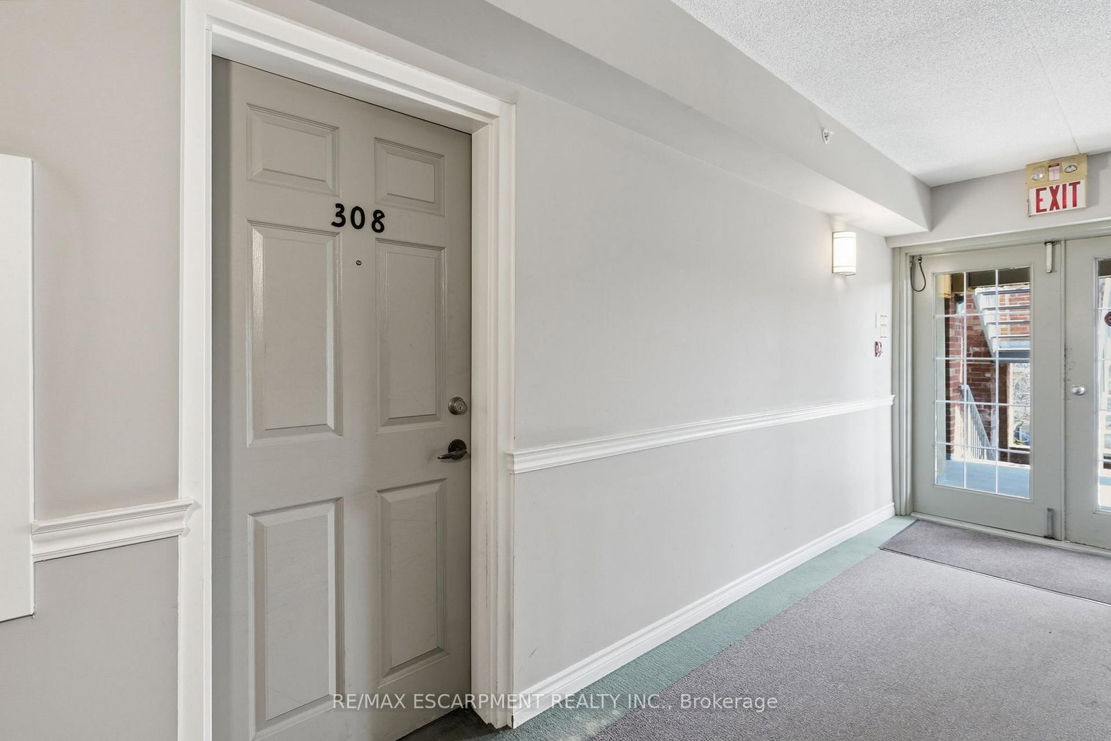 4015 Kilmer Drive, Unit 308 - Photo 4