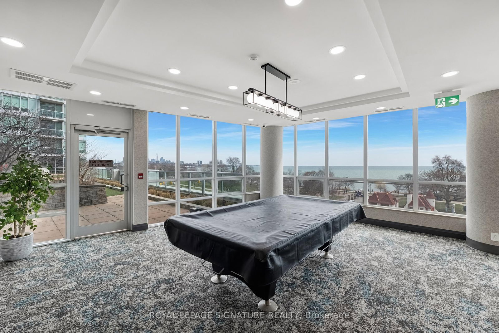 1910 Lake Shore Boulevard W, Unit LPH6 - Photo 29