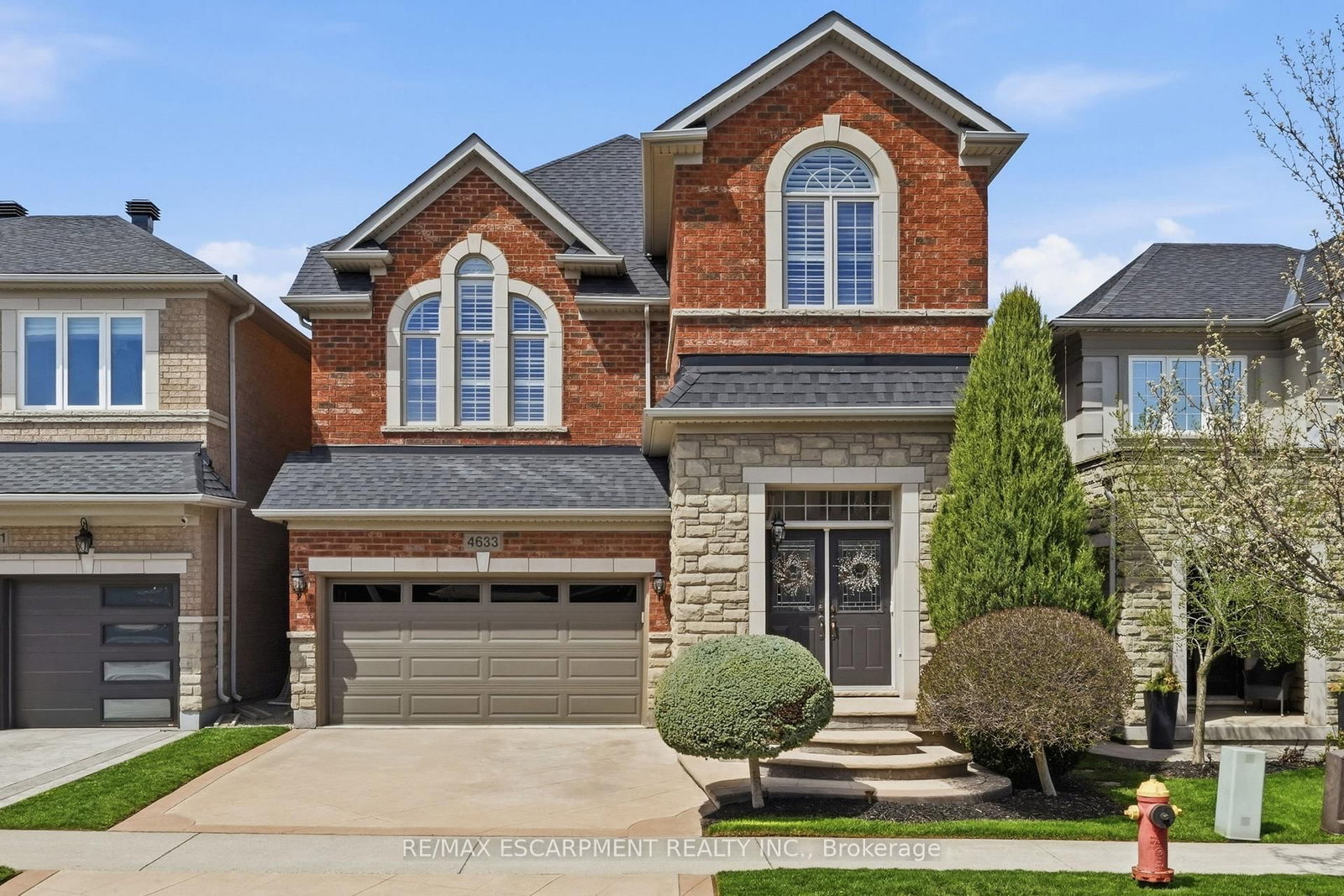 Detached House for sale at 4633 Kearse Street, Burlington, Ontario, L7M 0K7 - Alton - MLS: W13057640