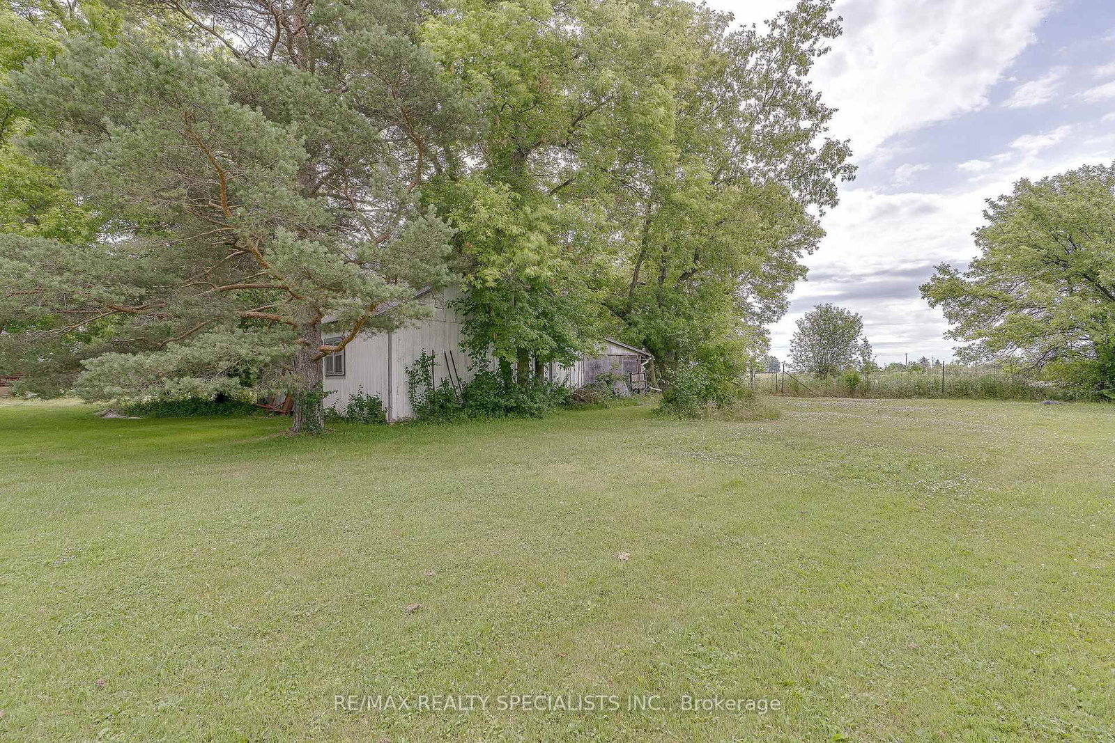 Listing Image 22
