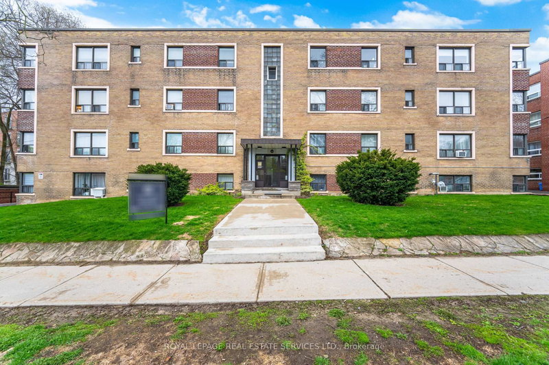 home for lease on 209-308 The Kingsway null