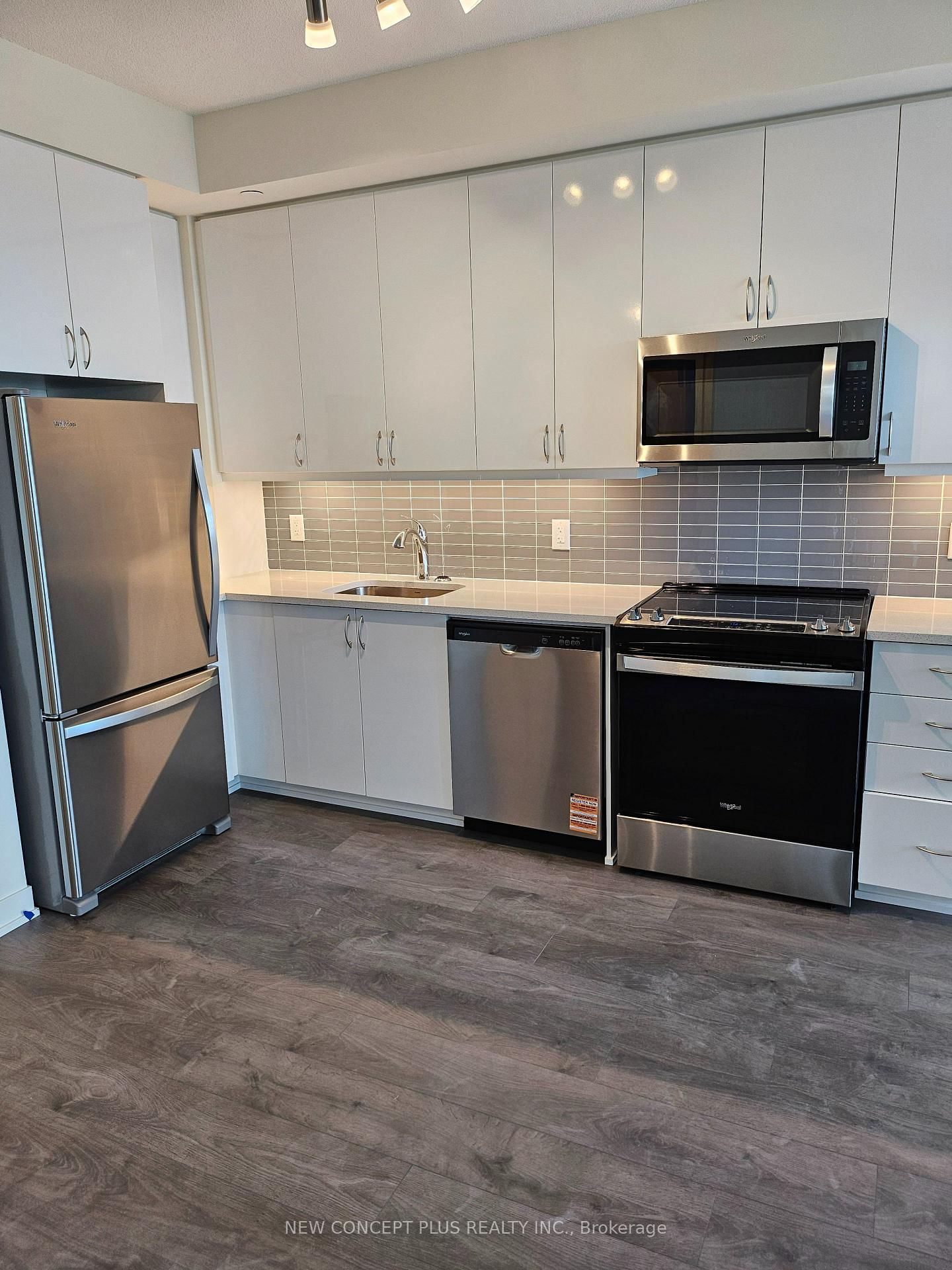 38 Annie Craig Drive, Unit 5001