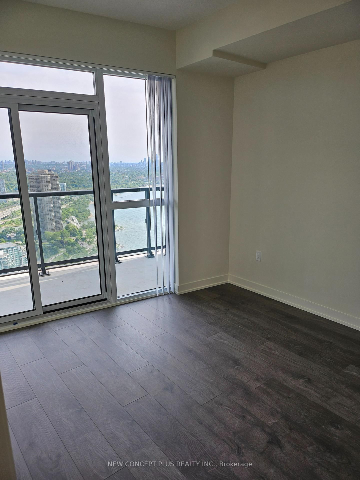 38 Annie Craig Drive, Unit 5001 - Photo 7