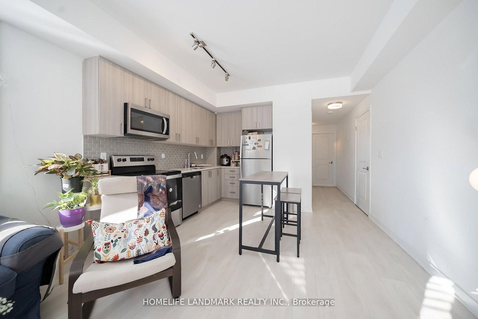 4015 Hickory Drive, Unit 2 - Photo 10