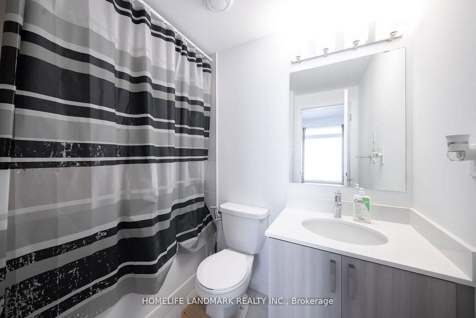 4015 Hickory Drive, Unit 2 - Photo 14