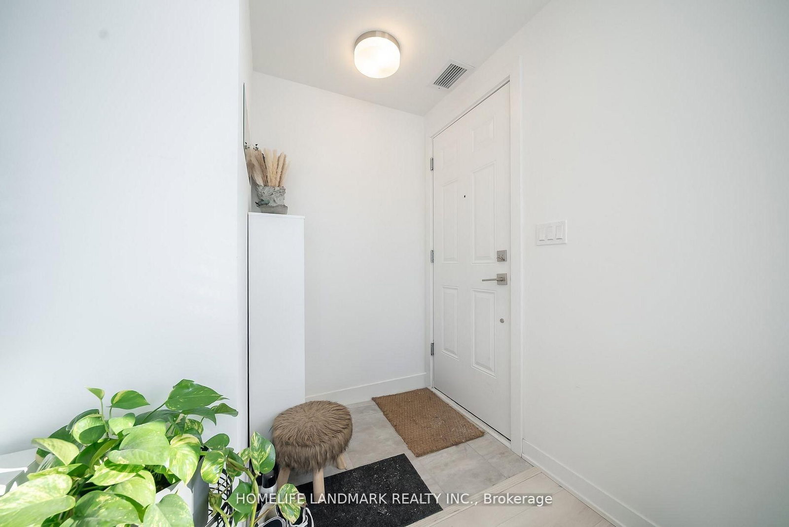 4015 Hickory Drive, Unit 2 - Photo 3