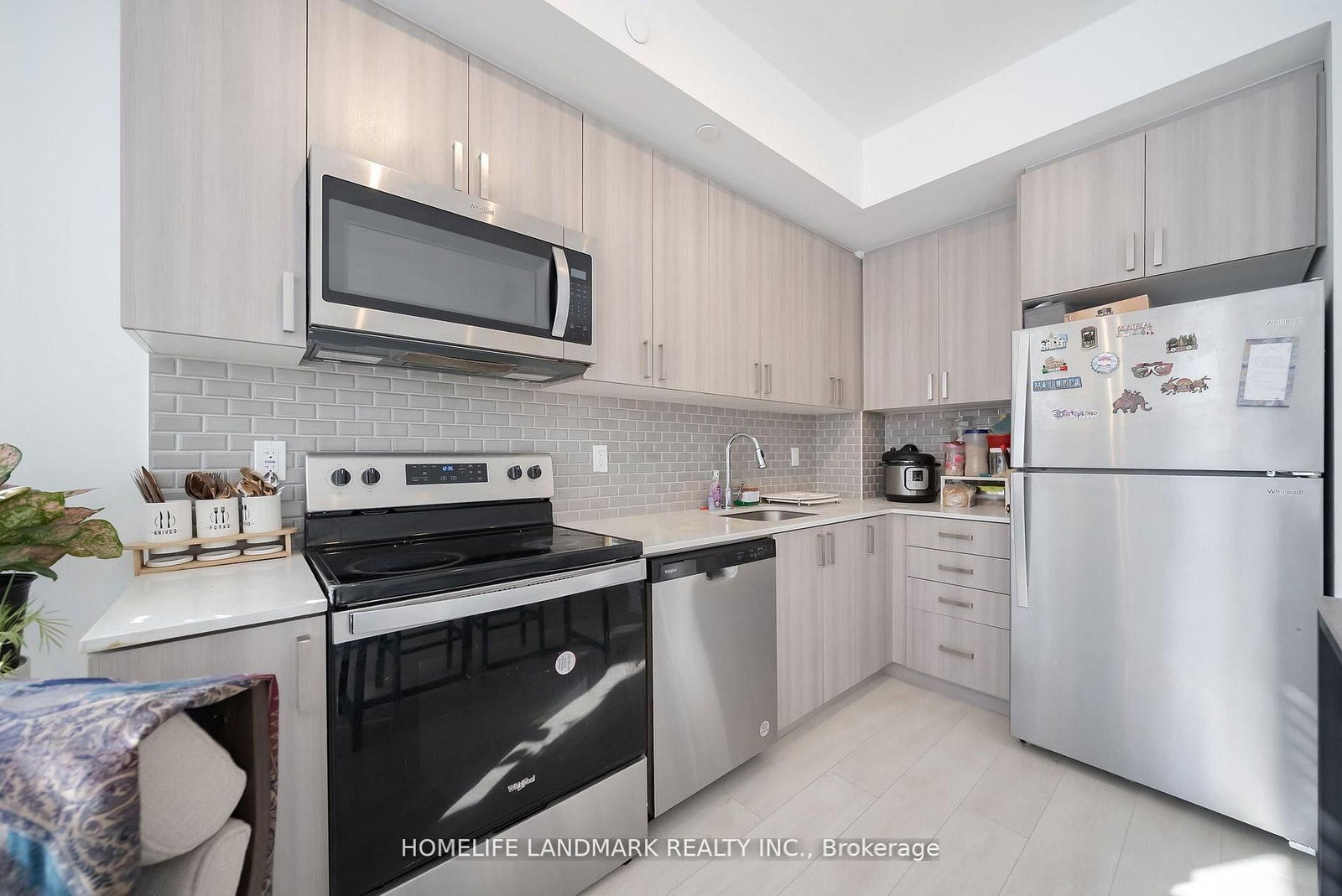 4015 Hickory Drive, Unit 2 - Photo 9