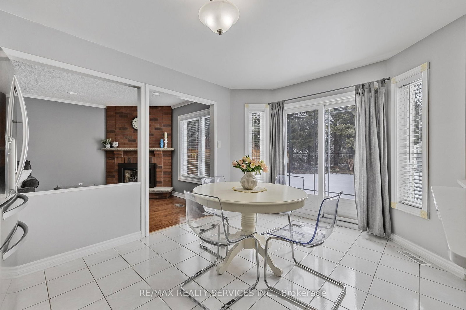 24 Royal Valley Drive - Photo 10