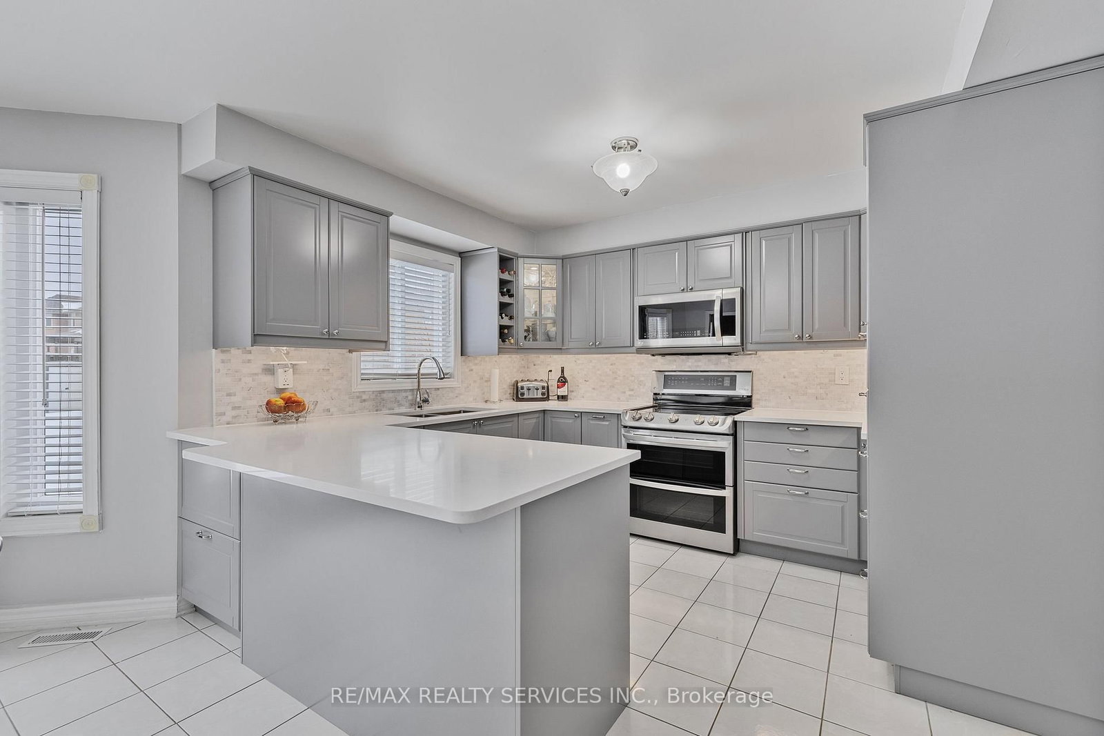 24 Royal Valley Drive - Photo 12