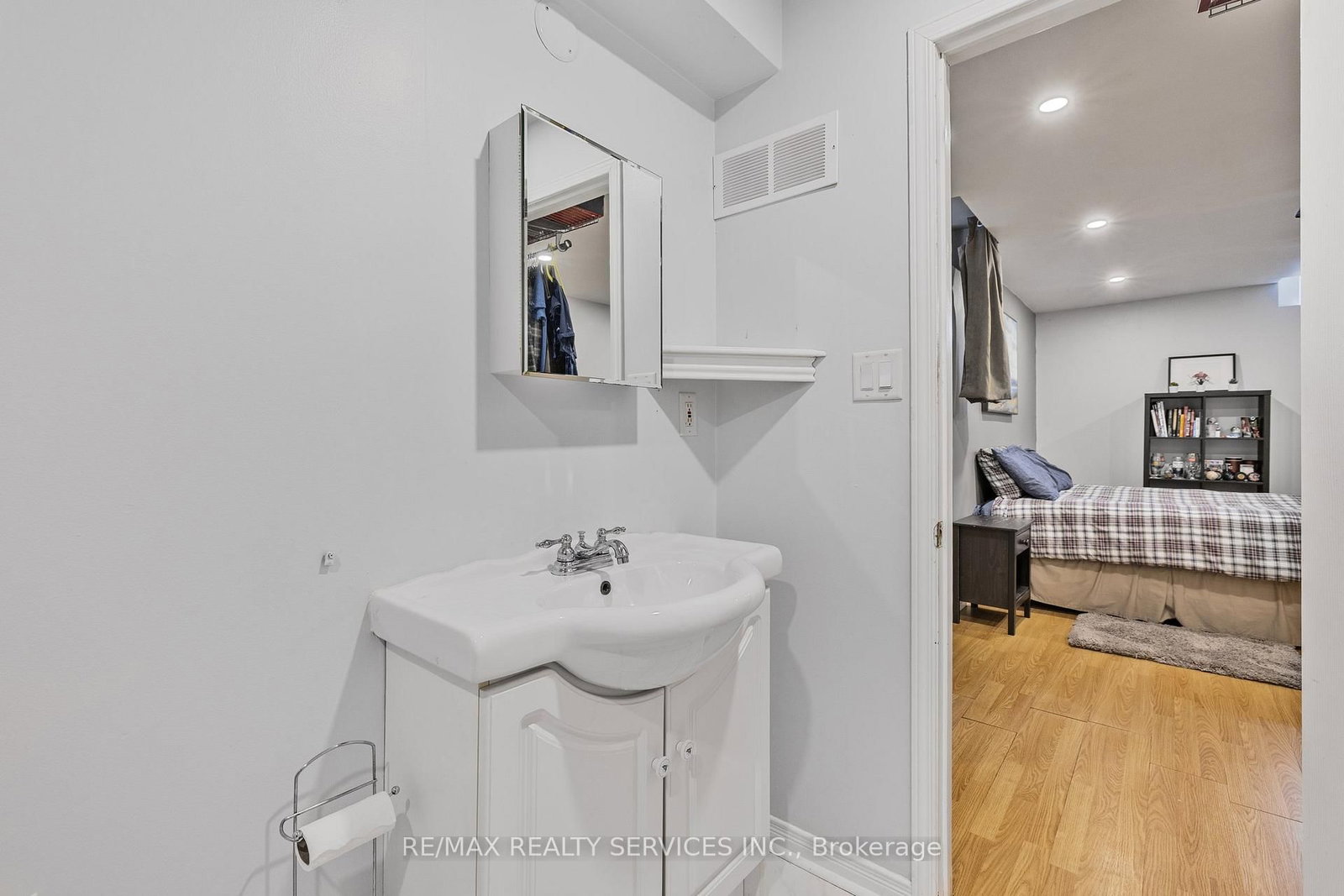 24 Royal Valley Drive - Photo 40