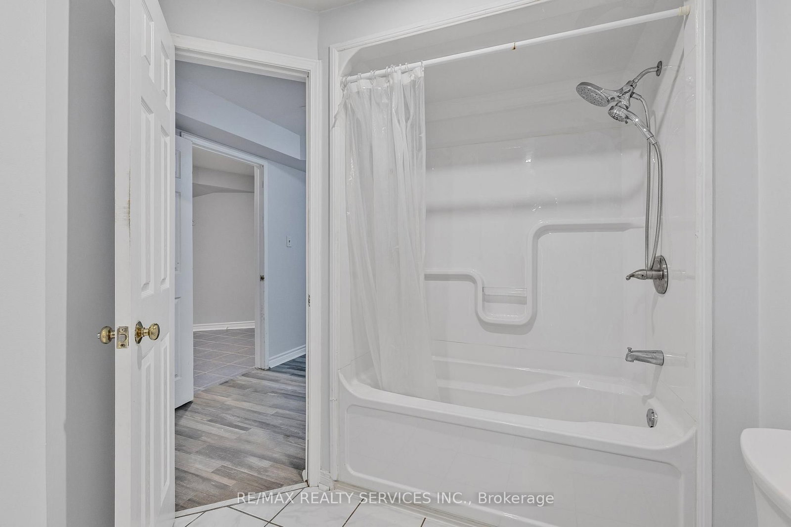 24 Royal Valley Drive - Photo 41