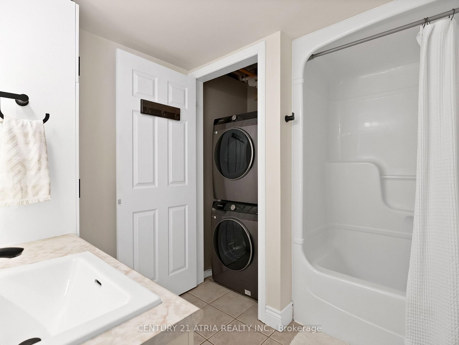 4015 Kilmer Drive, Unit 305 - Photo 19