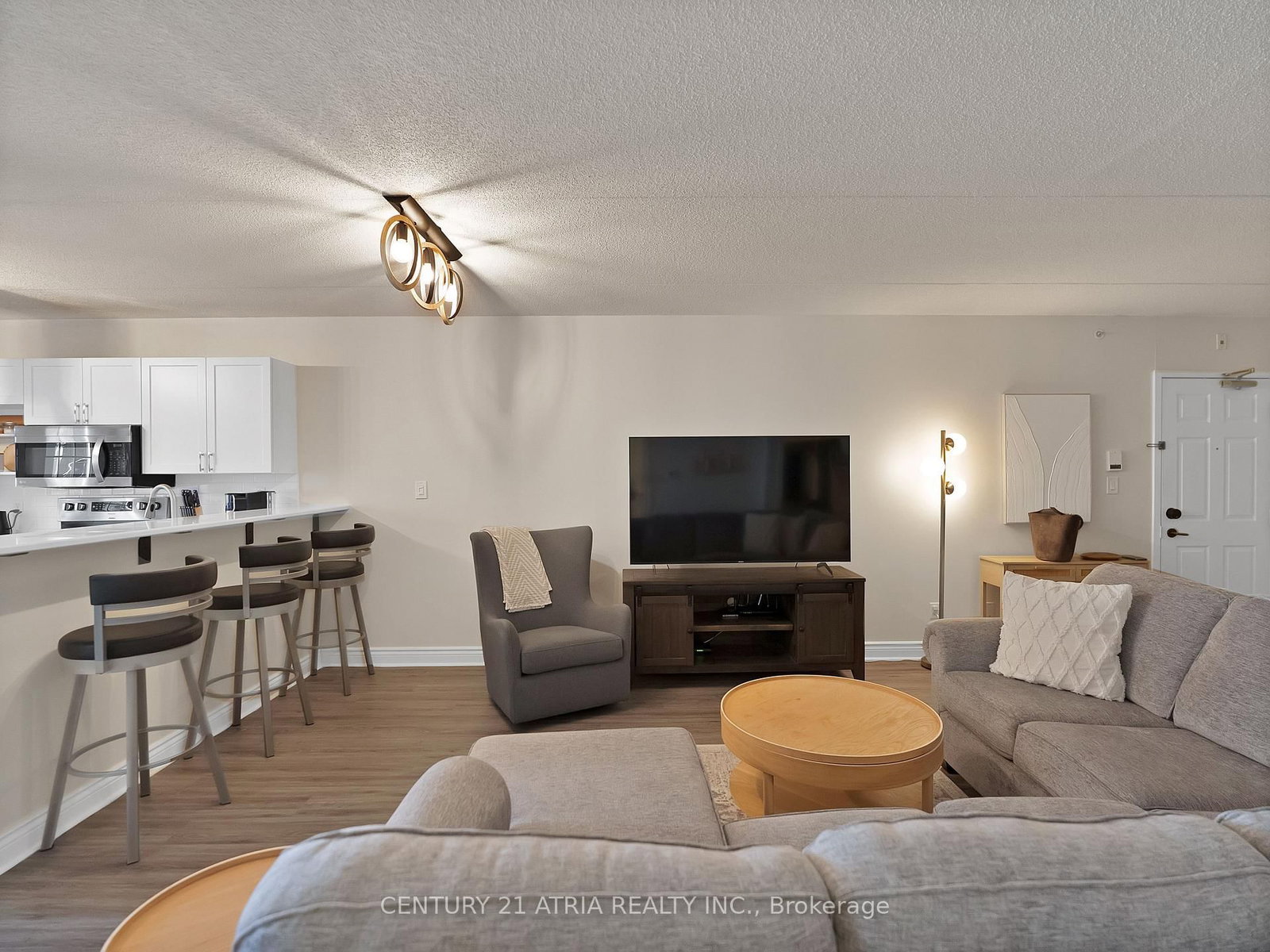 4015 Kilmer Drive, Unit 305 - Photo 6