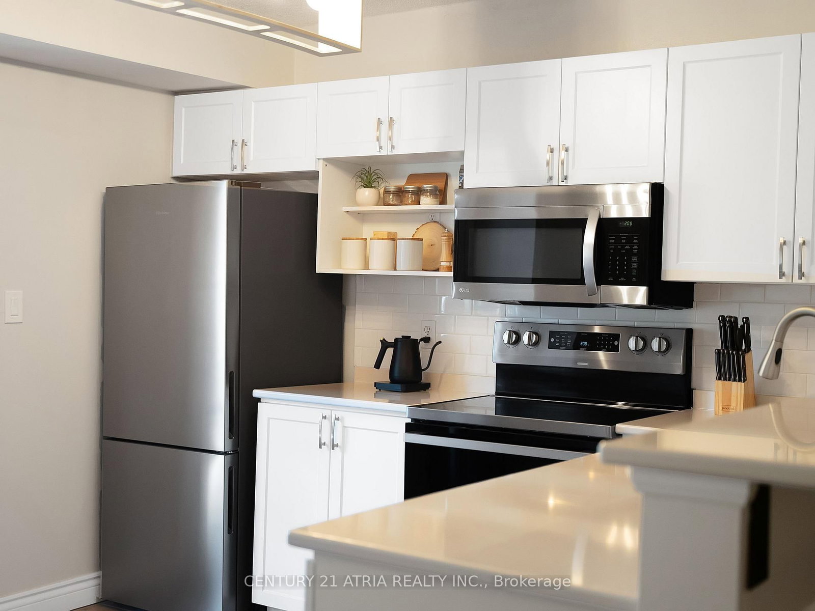 4015 Kilmer Drive, Unit 305 - Photo 9