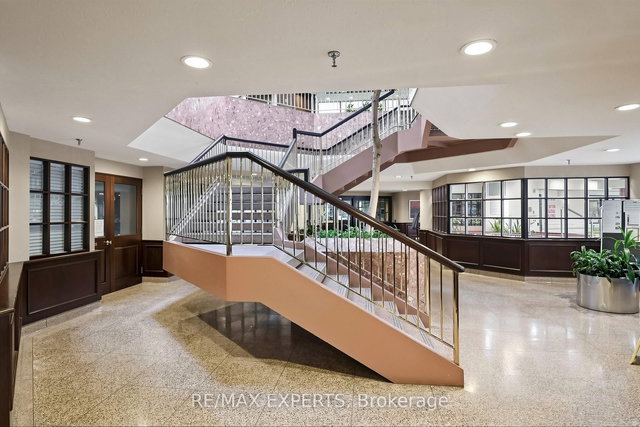 1209 - 1300 Islington Avenue