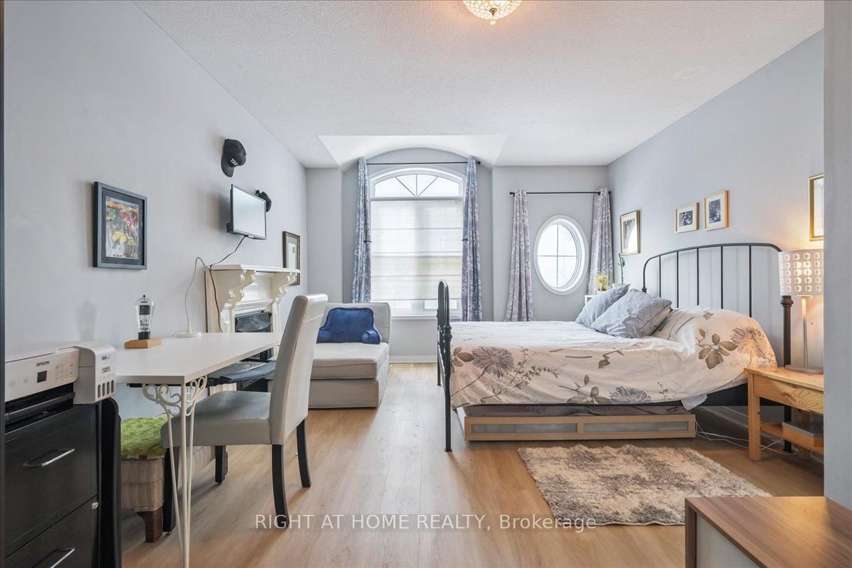 101 The Queensway, Unit TH 2 - Photo 17