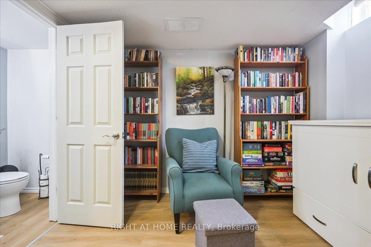 101 The Queensway, Unit TH 2 - Photo 24