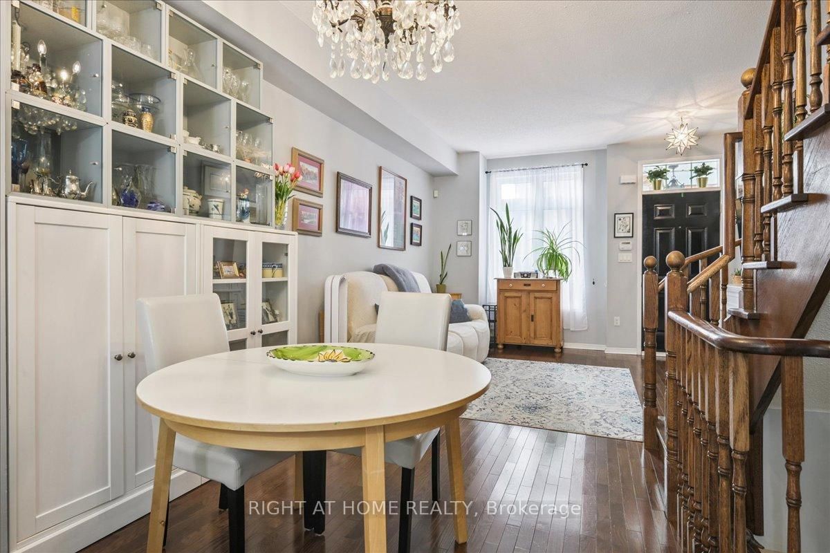101 The Queensway, Unit TH 2 - Photo 5