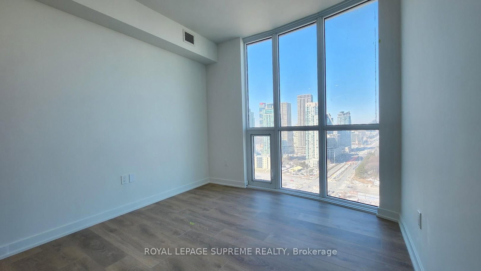 1 Fairview Road E, Unit 2204 - Photo 11