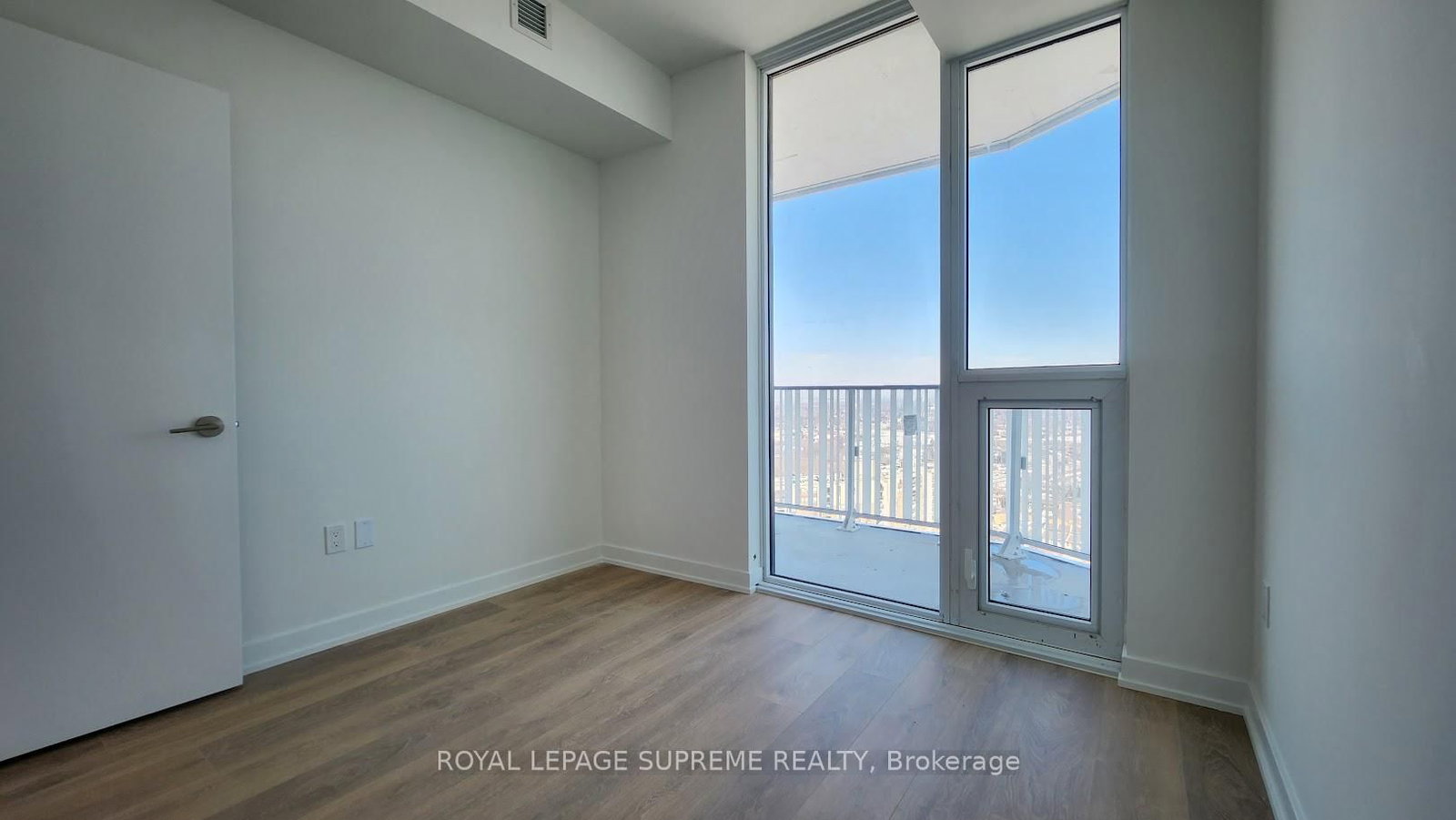 1 Fairview Road E, Unit 2204 - Photo 16