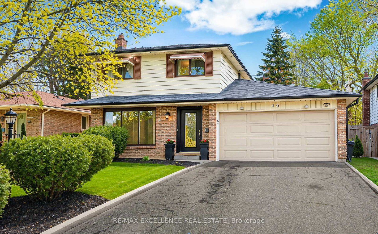 Detached House for sale at 46 Bartley Bull Pkwy, Brampton, Ontario, L6W 2J4 - Brampton East - MLS: W13058660