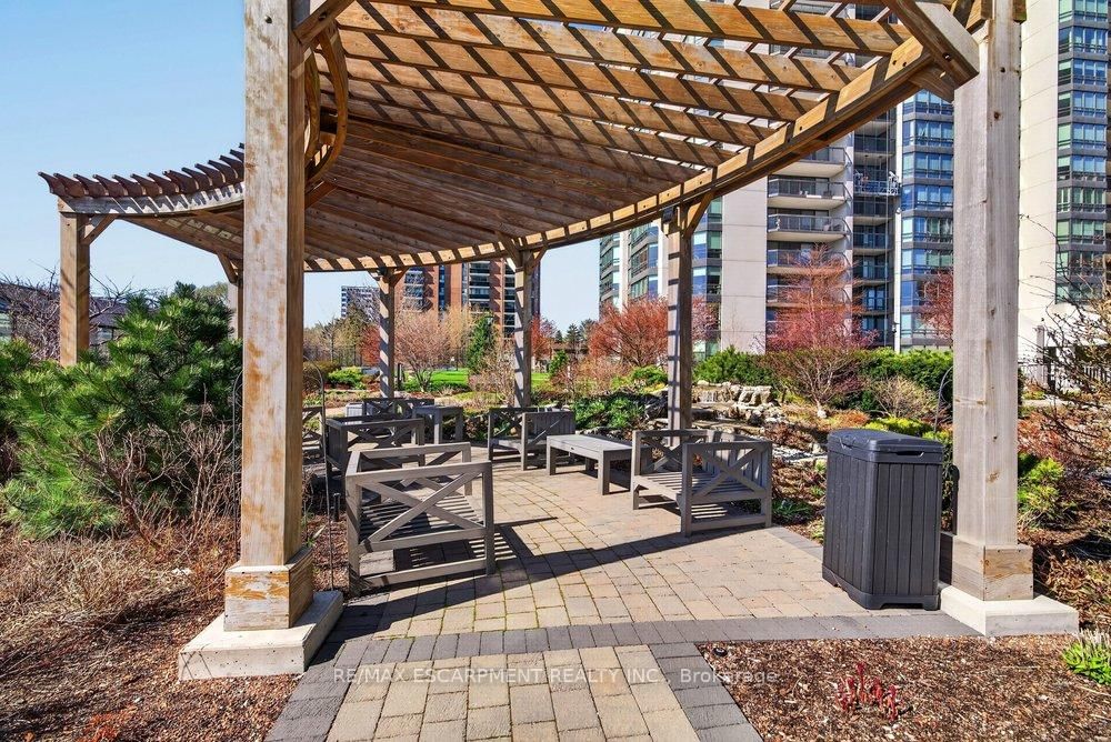 2170 Marine Drive, Unit 1001 - Photo 21