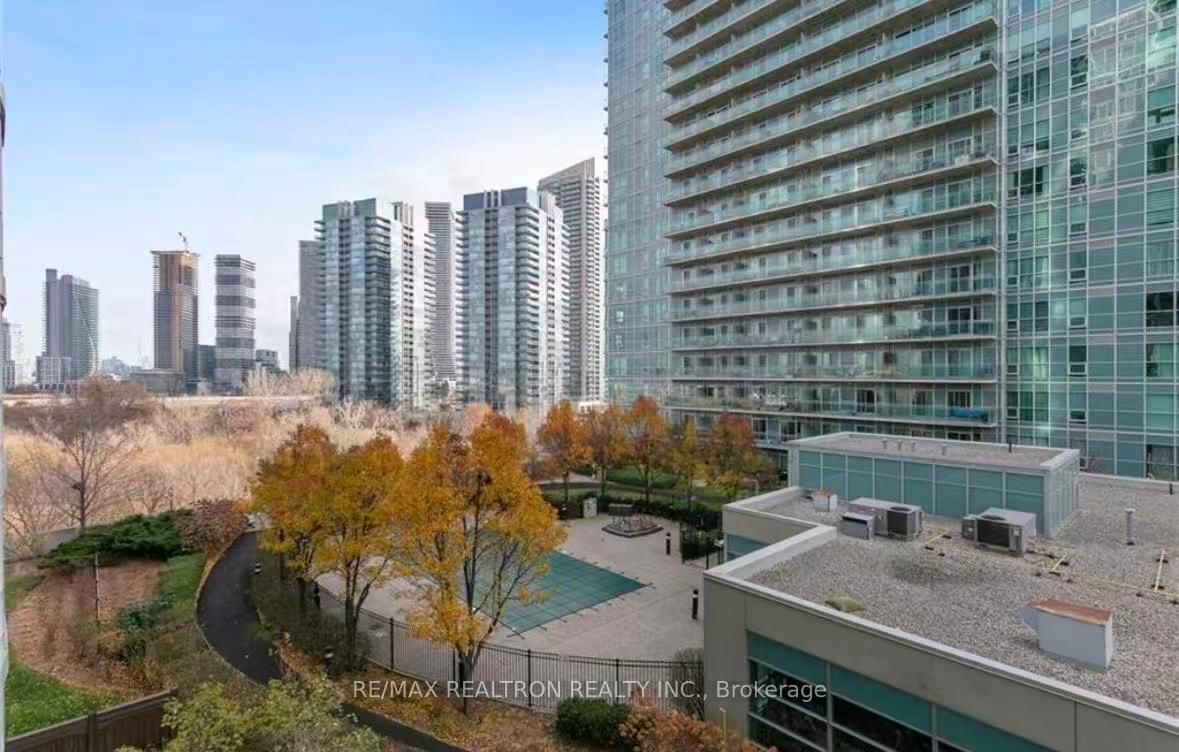 185 Legion Road N, Unit 710 - Photo 11