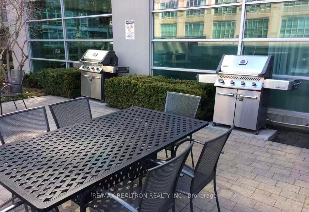 185 Legion Road N, Unit 710 - Photo 21