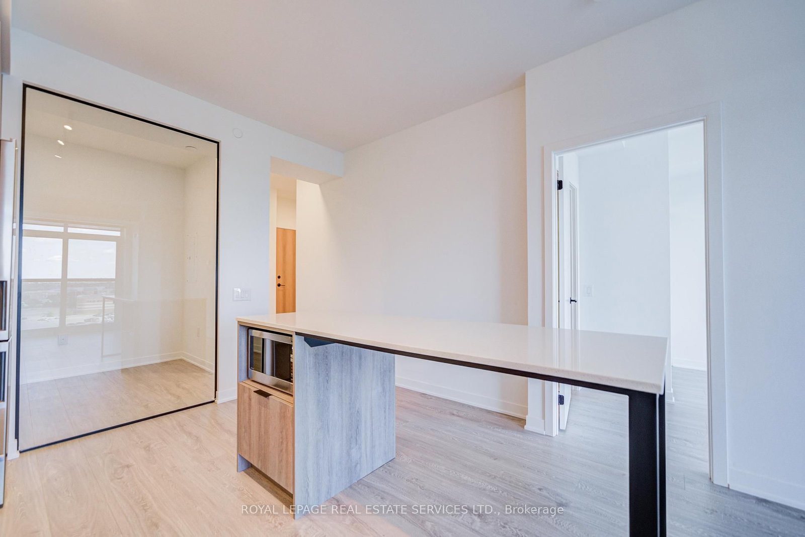 2495 Eglinton Avenue W, Unit 1007 - Photo 17