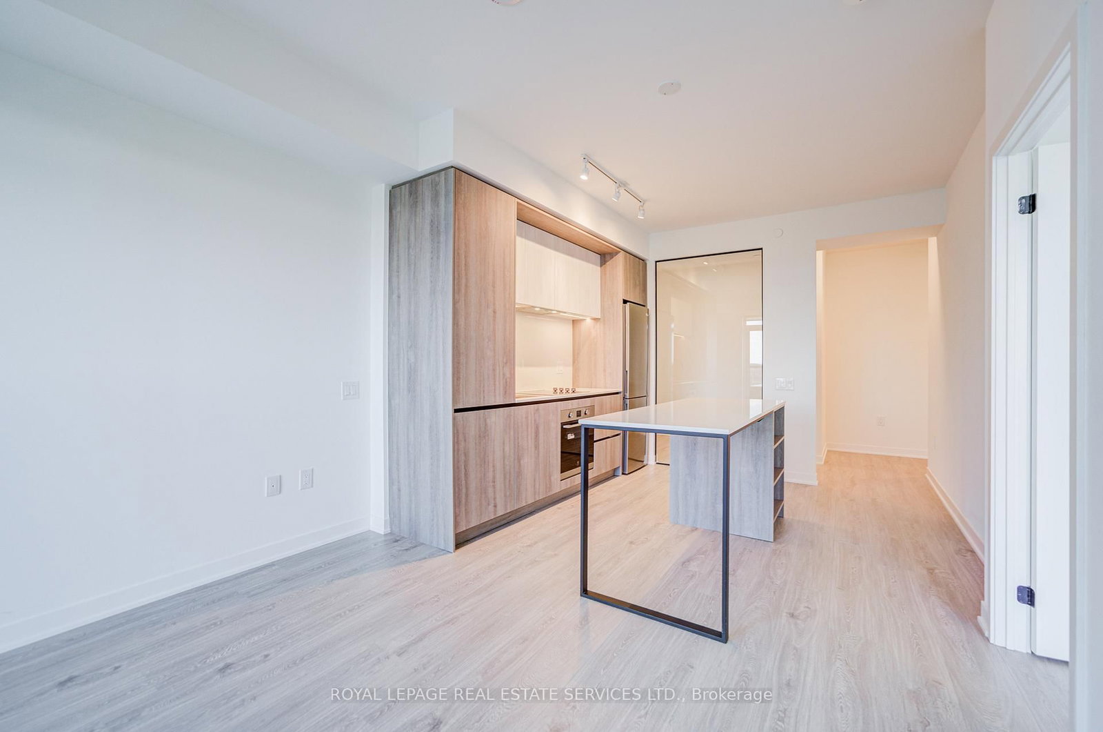 2495 Eglinton Avenue W, Unit 1007 - Photo 21
