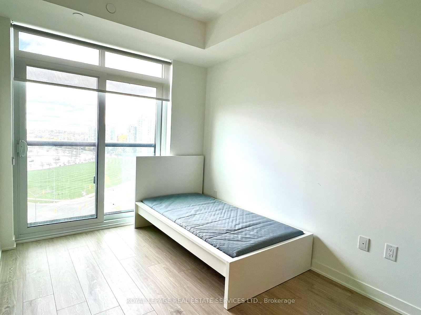 2495 Eglinton Avenue W, Unit 1007 - Photo 28