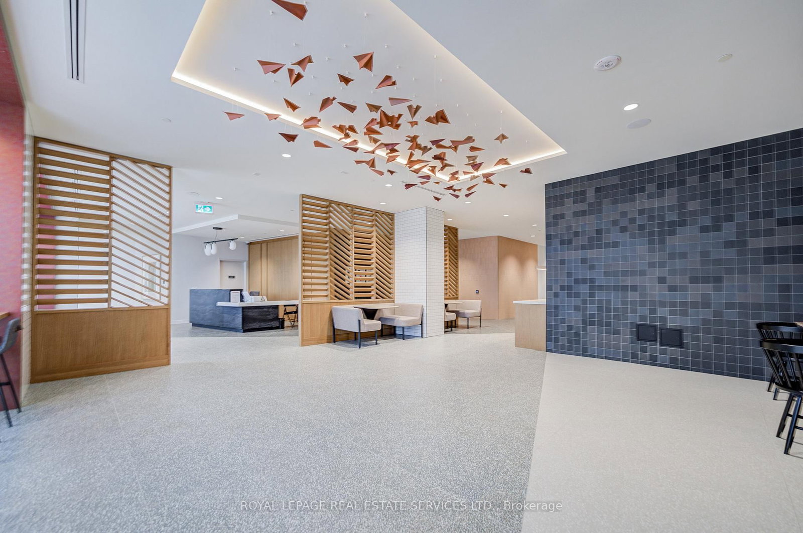 2495 Eglinton Avenue W, Unit 1007 - Photo 6