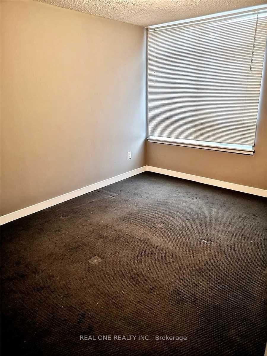 816 Lansdowne Avenue, Unit 709 - Photo 3