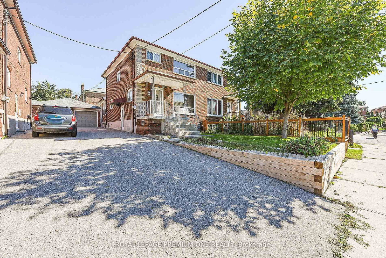 Semi-Detached House for sale at 63 Haverson Boulevard, Toronto, Ontario, M6M 3J8 - Keelesdale-Eglinton West - MLS: W13059294