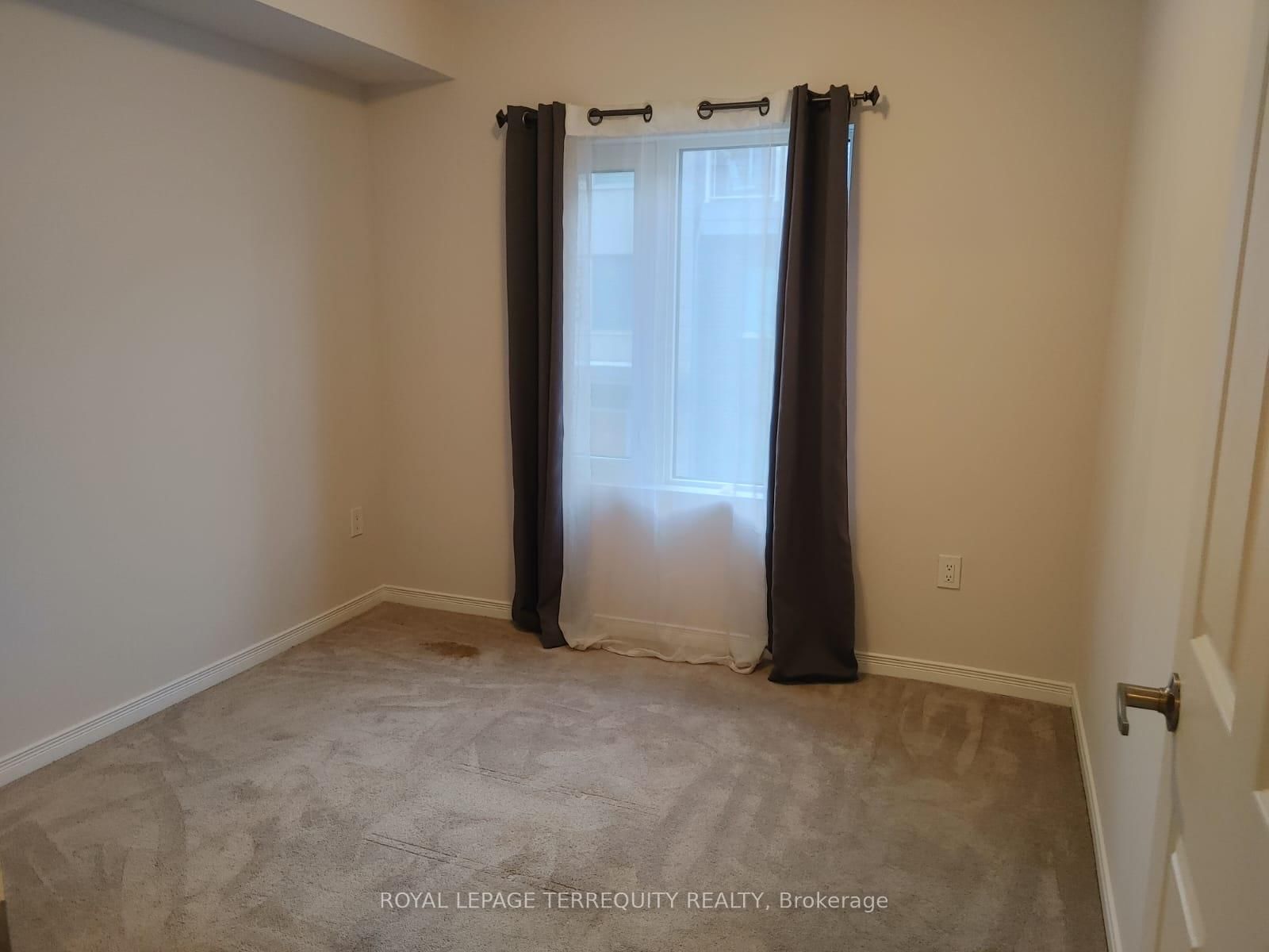 12 Applewood Lane, Unit 10 - Photo 10