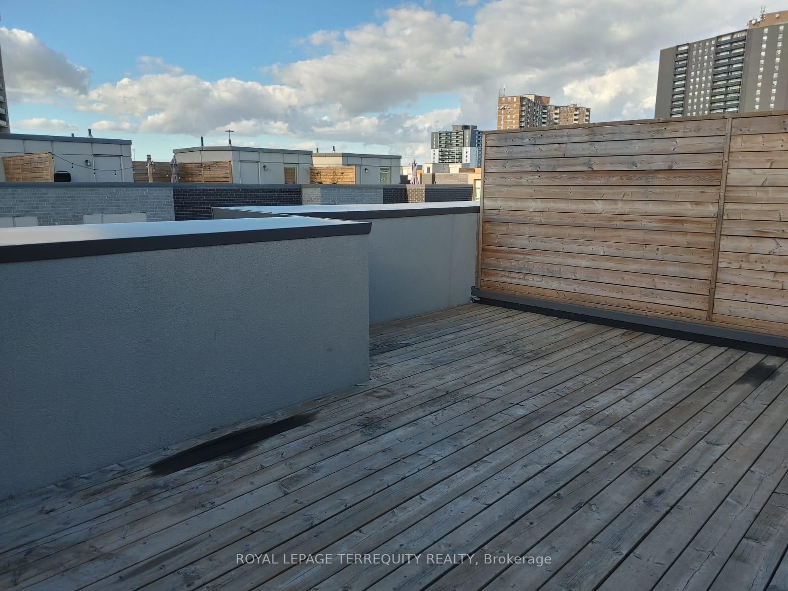 12 Applewood Lane, Unit 10 - Photo 18