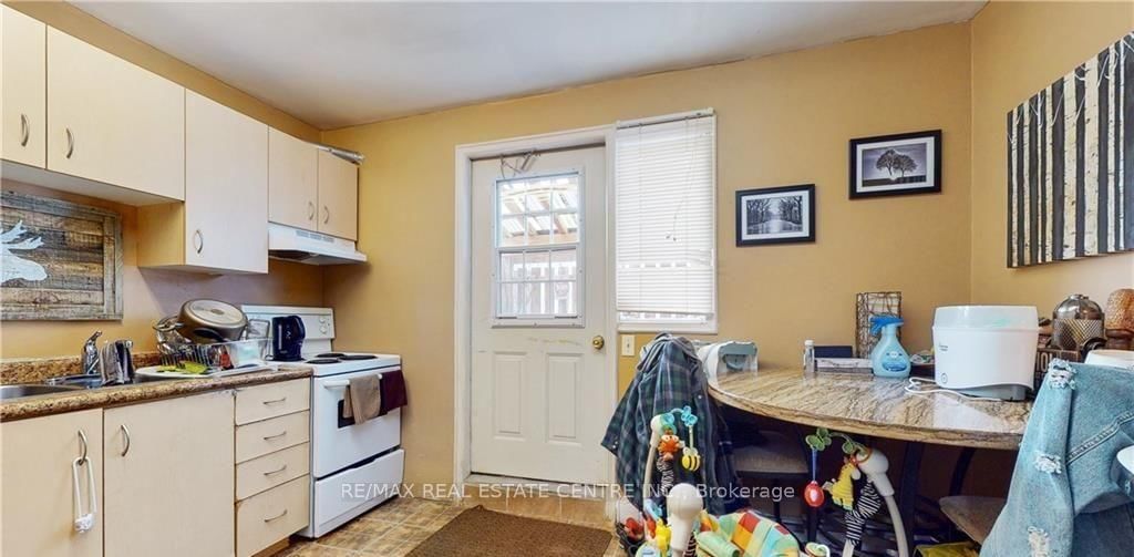 9 Mill Street W - Photo 16