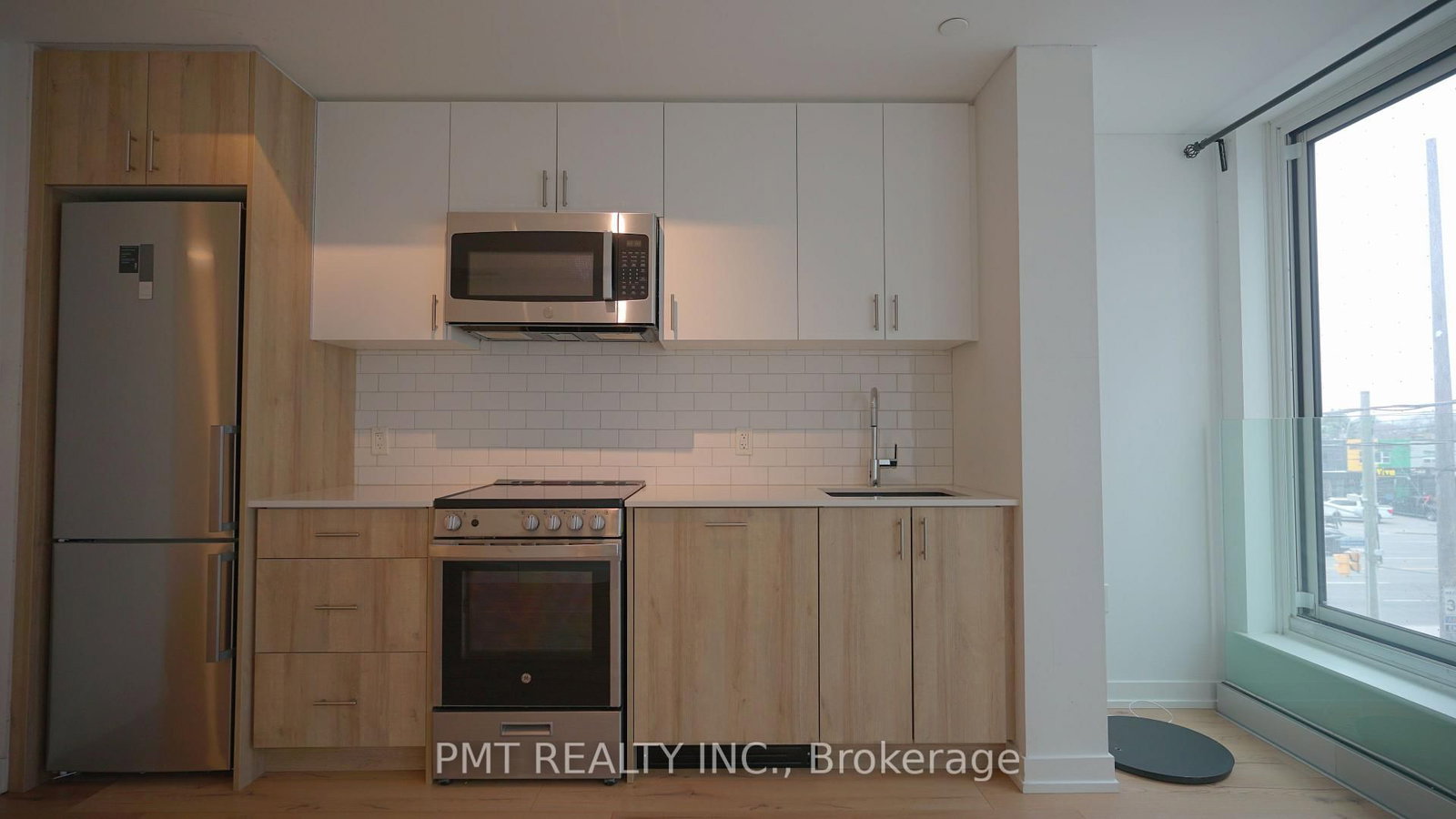 1195 The Queensway, Unit 209 - Photo 4