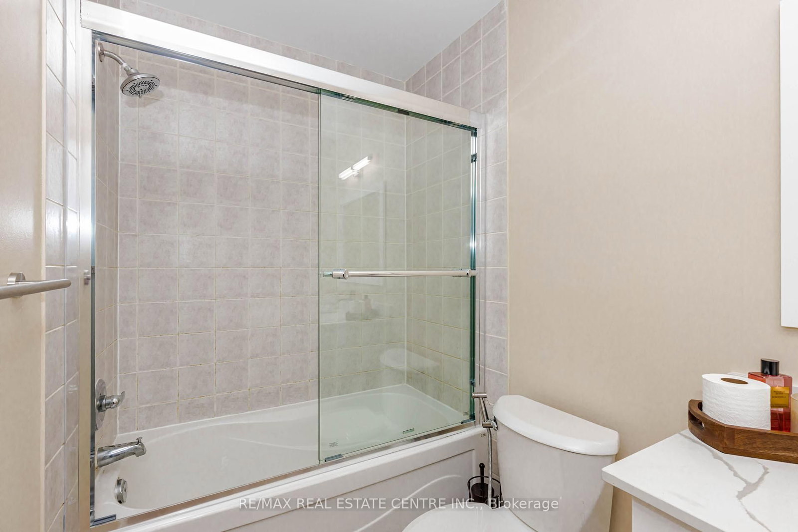 924 Burgess Gardens - Photo 39