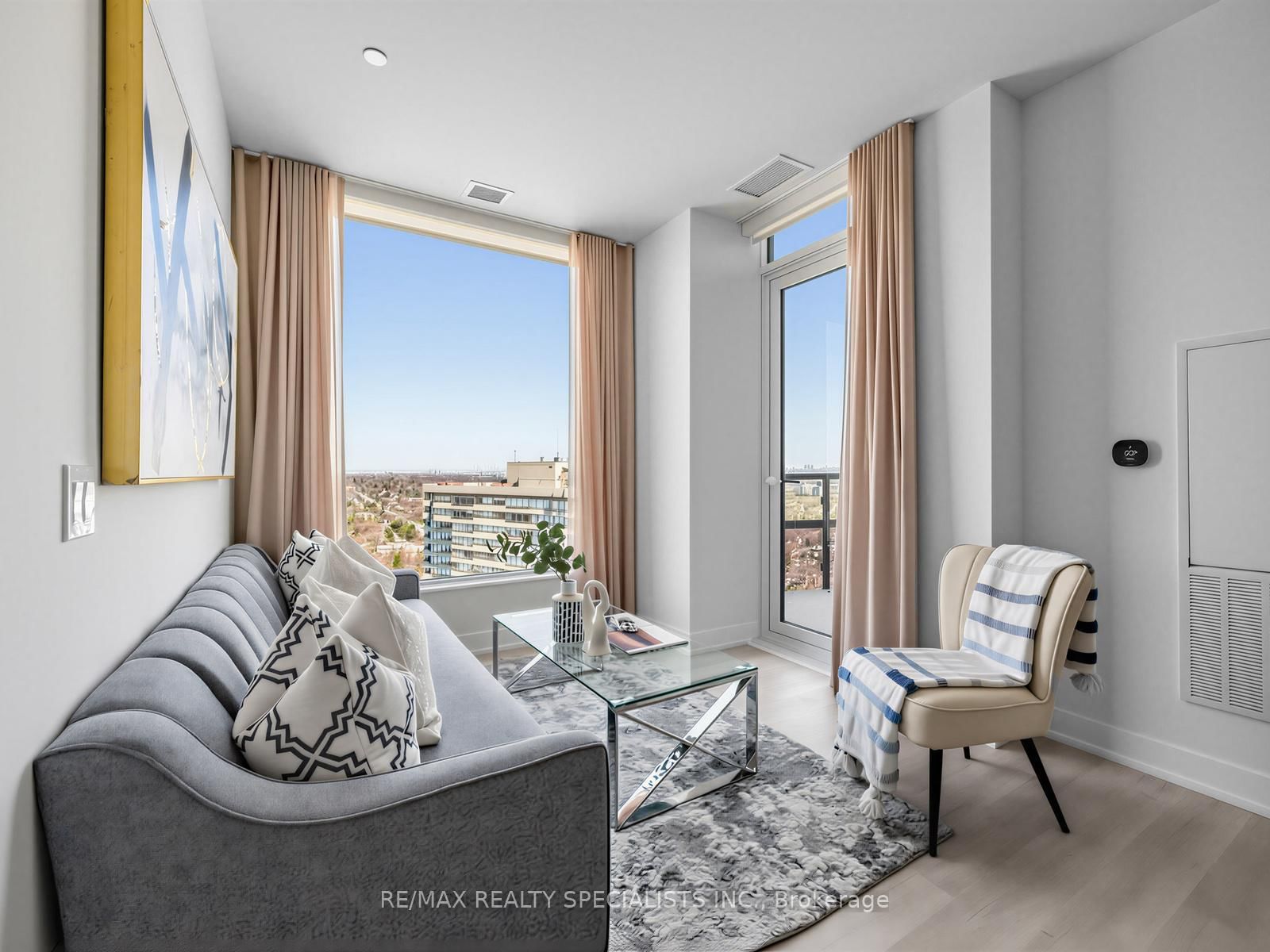 60 Central Park Roadway, Unit PH13 - Photo 6