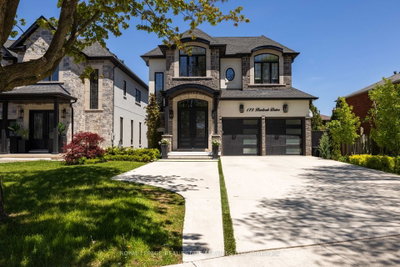5-bed Detached House · 175 Burloak Dr