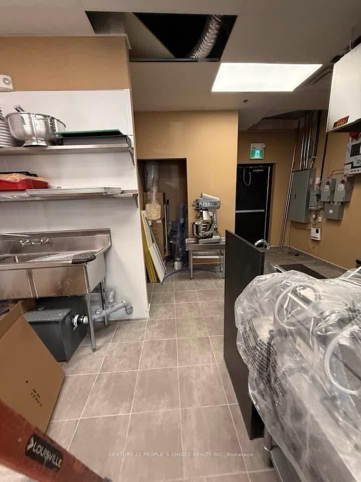 6131 Mayfield Road, Unit 33 - Photo 14