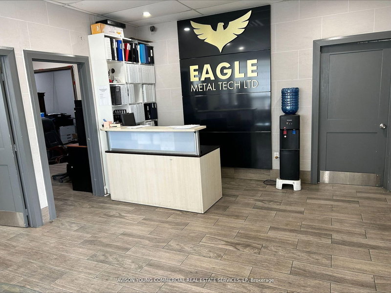 Front Unit - 133 Oakdale Rd, Toronto, M3N 1W2 | Image 2