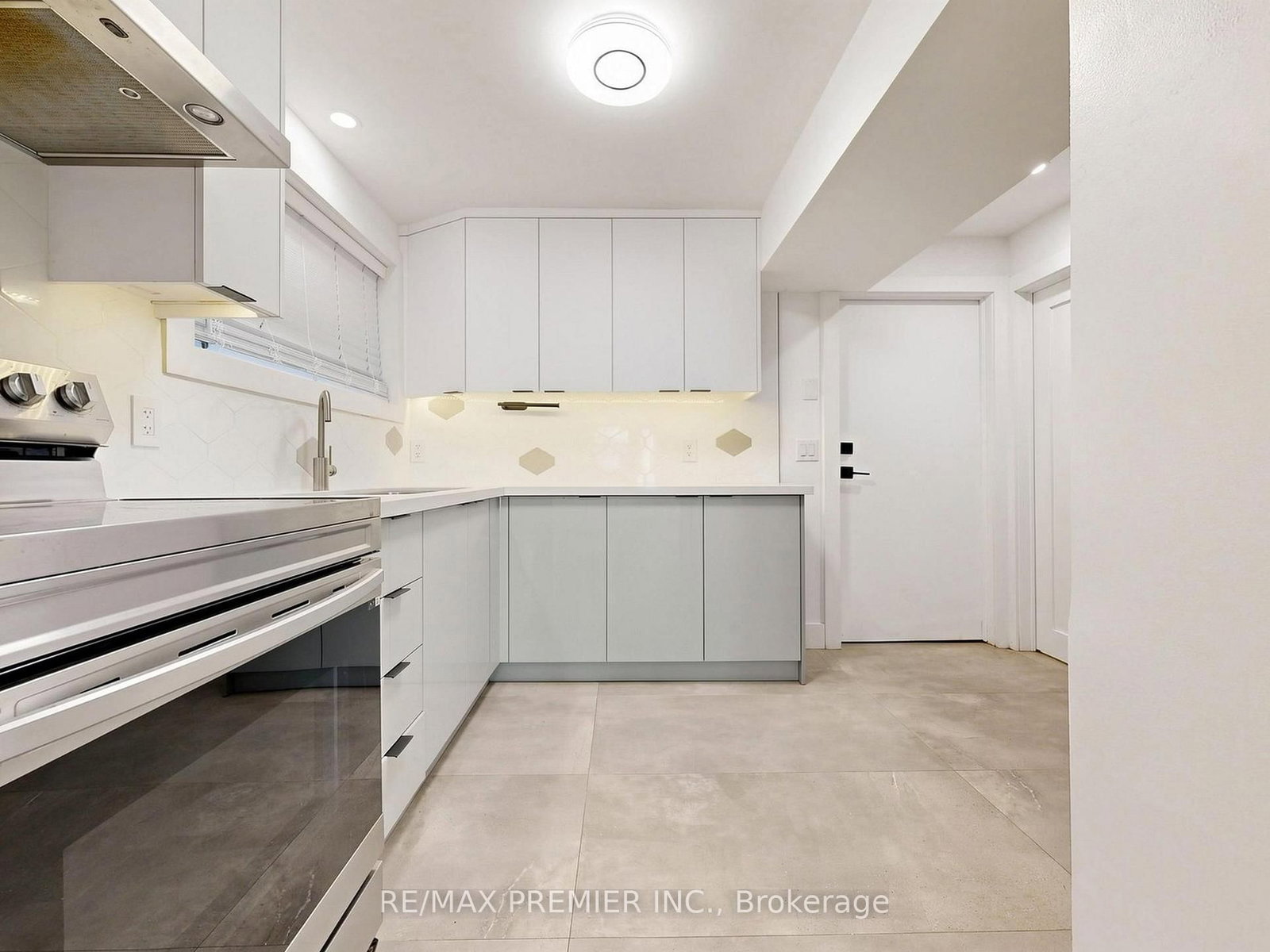 45 Croham Road, Unit Basement - Photo 4